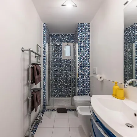 Casa Dei Visionari - Mare * Bari