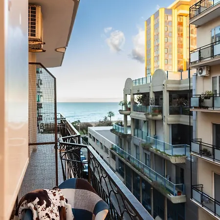 Casa Dei Visionari - Mare * Bari